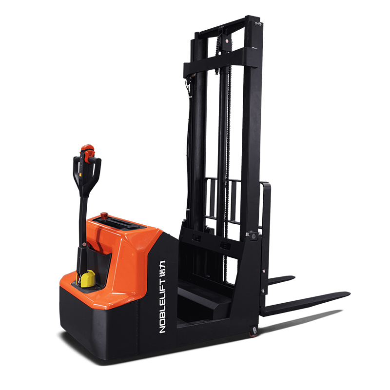 平(píng)衡重式電動(dong)堆垛車 PSE06B/NCB